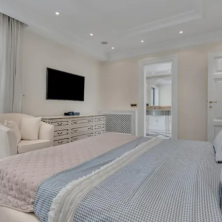 Penthouse - First Row Sea - Exklusiv דירה